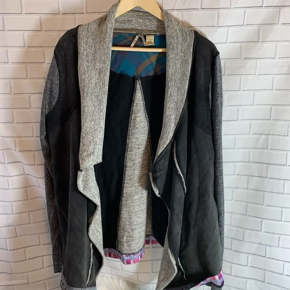 Buckle BKE Jacket Style Open Cardigan Sz‎ L